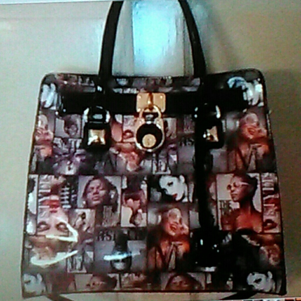Magazine cover collage tote handbag.